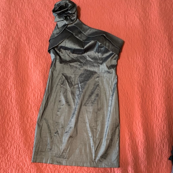 Cocktail dress - Picture 1 of 3